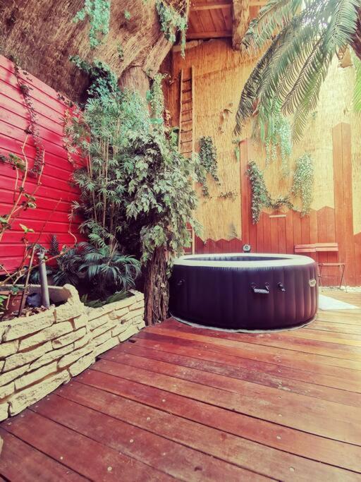 Maison De Village, Jacuzzi, Salle Cinema Valencin Exterior photo